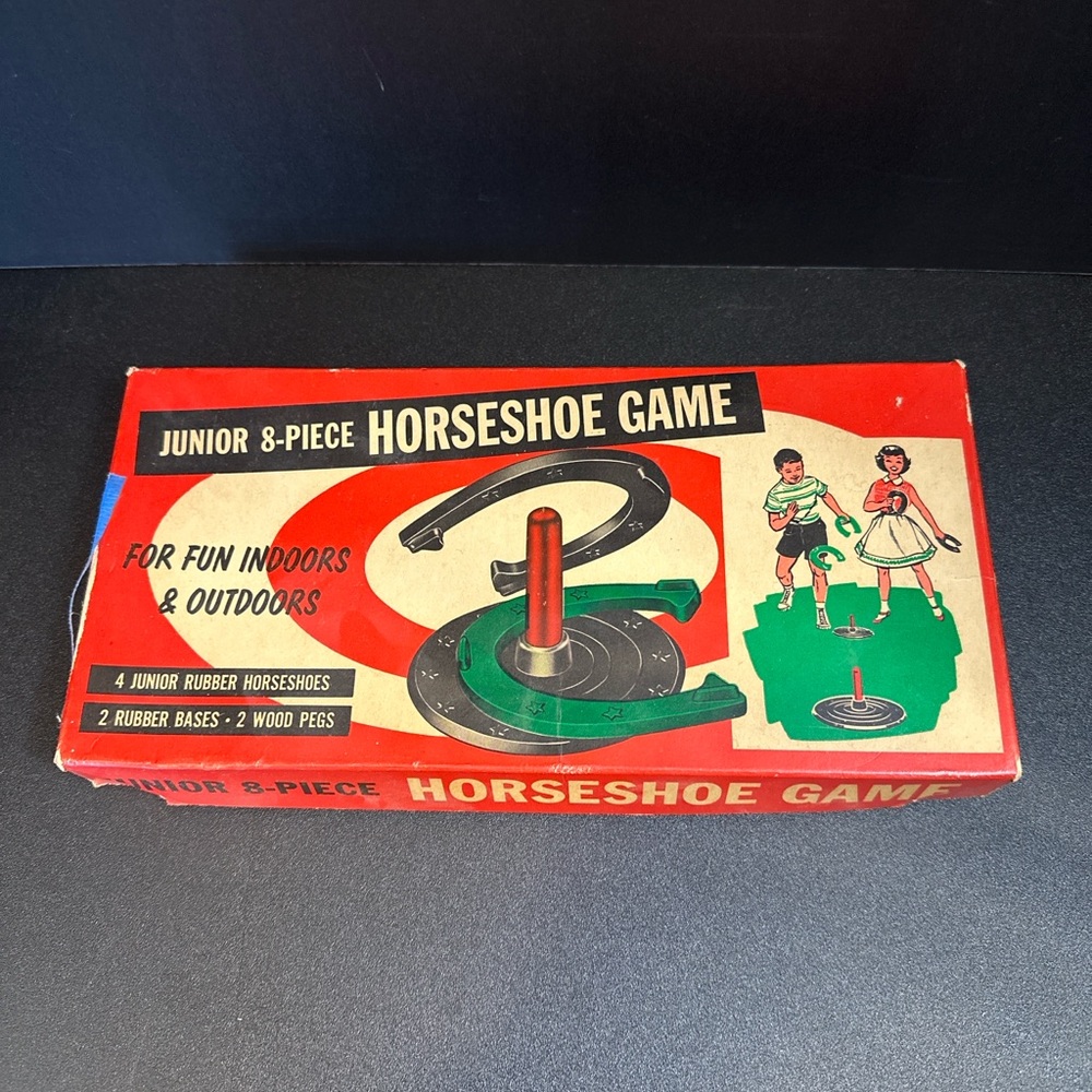 Vintage Junior 8-Piece Horseshoe Game Rubber & Wood Complete w/ Box Made in USA - Picture 2 of 10